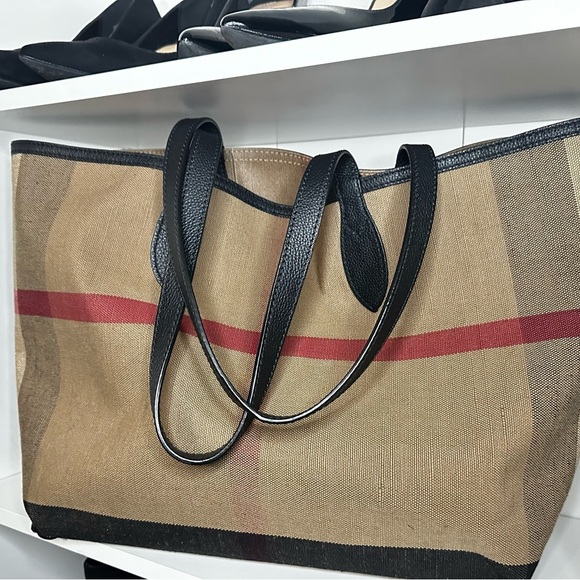 Burberry Doodle Reversible Canvas Tote - Picture 7 of 10